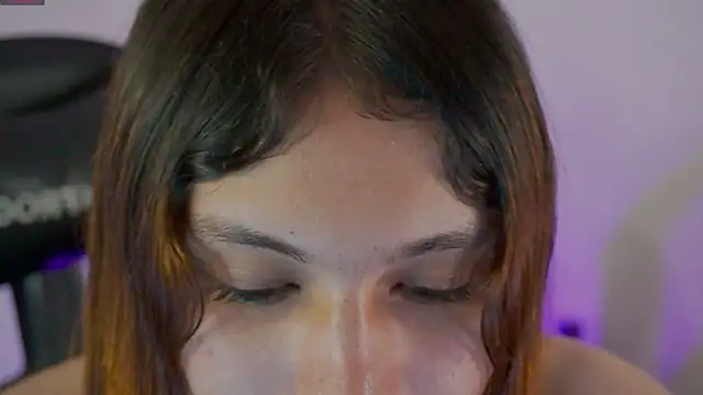 Snapshot of xofix chatting on 12-27-24, 12:56 xofix online show from 12-27-24, 12:56