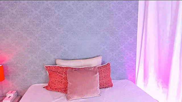 CatrinaRossi online show from 01-18-25, 08:09