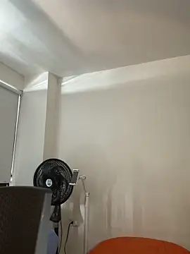 Liissa cute  online show from 11-20-25, 07:35