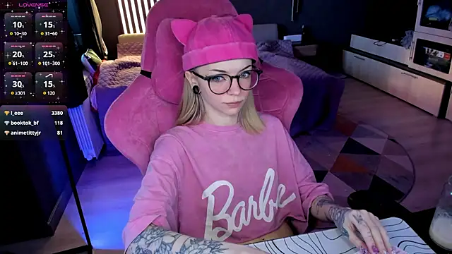 The love project online show from 04-28-26, 02:27