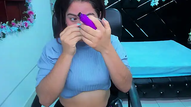 MariaClay online show from 12-16-25, 11:48