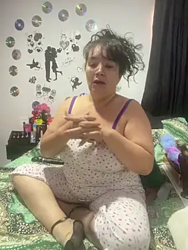 Snapshot of Sweeetness_Milf chatting on 03-01-26, 05:26 Sweeetness Milf online show from 03-01-26, 05:26