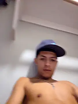 Snapshot of Yoko0381 chatting on 09-12-25, 09:48 Yoko0381 online show from 09-12-25, 09:48