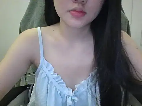 Yin-girl online show from 09-27-25, 11:37