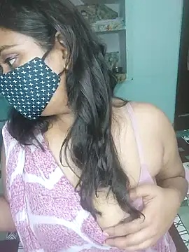 Dreamgirl1211 online show from 10-06-25, 06:38