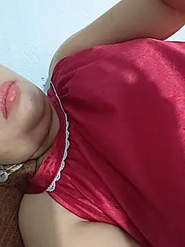 Snapshot of _Mira_69_ chatting on 07-21-26, 01:13 Mira 69 online show from 07-21-26, 01:13