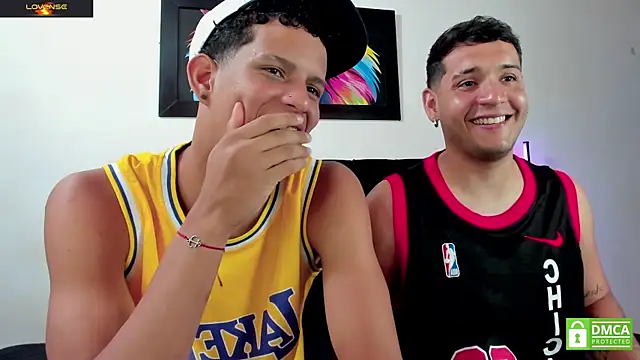 Noha white online show from 04-23-26, 07:38