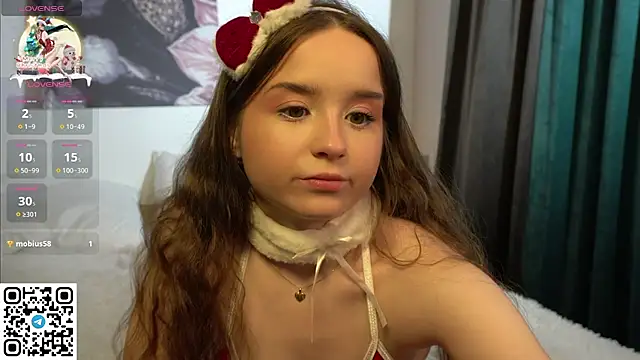 Snapshot of RenetTolken chatting on 12-26-24, 09:15 RenetTolken online show from 12-26-24, 09:15