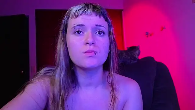 NEXT DOOR GIRL  online show from 03-12-26, 11:22