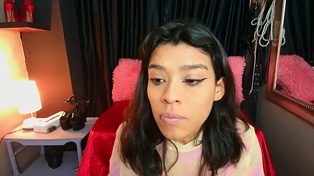 AvaLusty online show from 02-07-26, 03:27