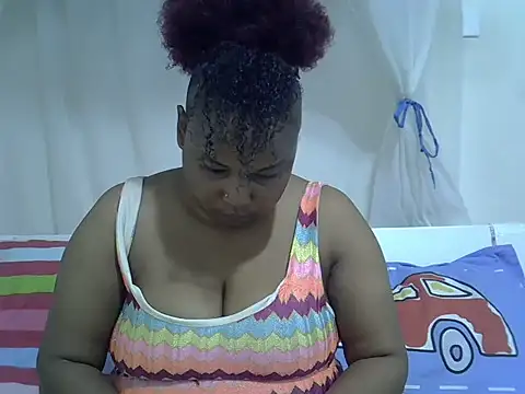 Snapshot of browndolly12 chatting on 07-07-26, 04:44 browndolly12 online show from 07-07-26, 04:44