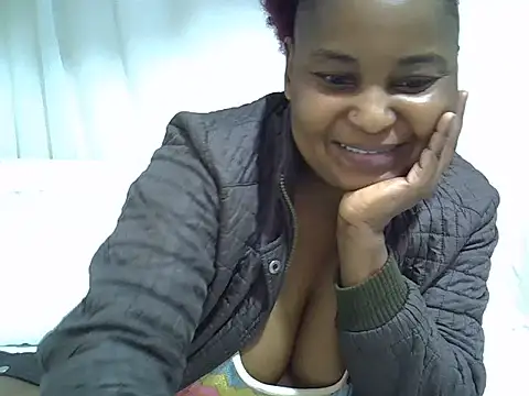 Snapshot of browndolly12 chatting on 07-28-26, 02:13 browndolly12 online show from 07-28-26, 02:13