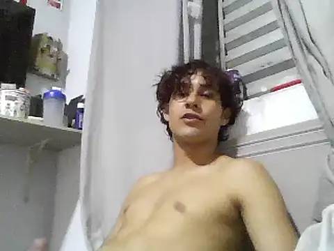 Snapshot of pedrodavid_ chatting on 02-28-25, 03:15 pedrodavid  online show from 02-28-25, 03:15