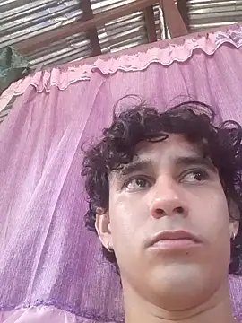 pedrodavid  online show from 11-28-25, 01:14