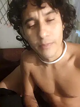 pedrodavid  online show from 04-21-26, 02:51