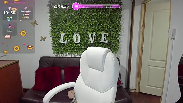 Enma  clark online show from 12-06-24, 03:19