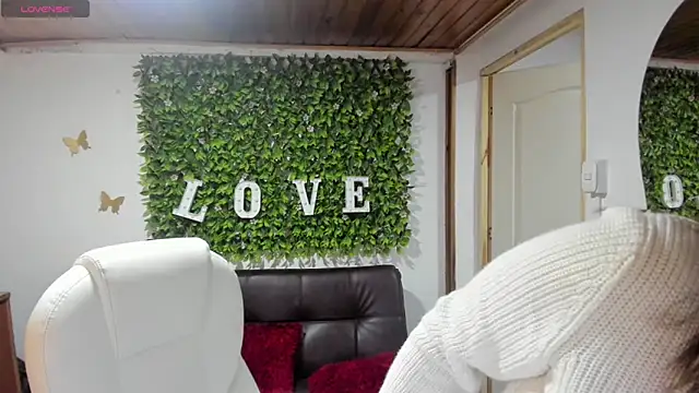 Enma  clark online show from 02-26-25, 07:27