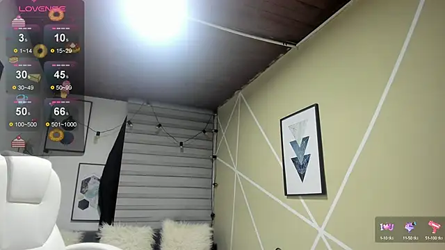 Enma  clark online show from 09-22-25, 04:14