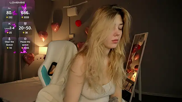 Snapshot of Vanessa_Walters chatting on 03-06-25, 03:02 Vanessa Walters online show from 03-06-25, 03:02