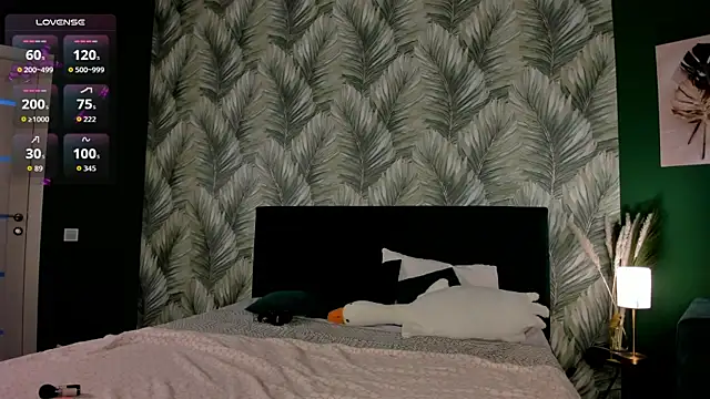 Snapshot of Vanessa_Walters chatting on 09-29-25, 02:16 Vanessa Walters online show from 09-29-25, 02:16