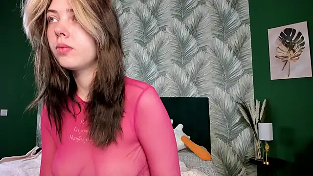 Snapshot of Vanessa_Walters chatting on 10-03-25, 02:52 Vanessa Walters online show from 10-03-25, 02:52