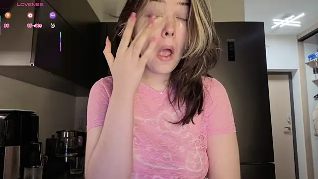 Vanessa Walters online show from 02-05-26, 03:11