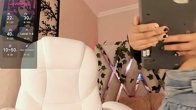 Punkys  online show from 03-16-25, 03:06