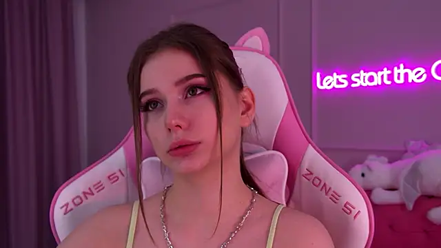 DianaVert online show from 01-31-25, 06:36