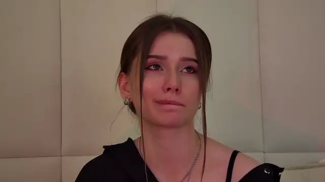 DianaVert online show from 02-05-25, 12:31