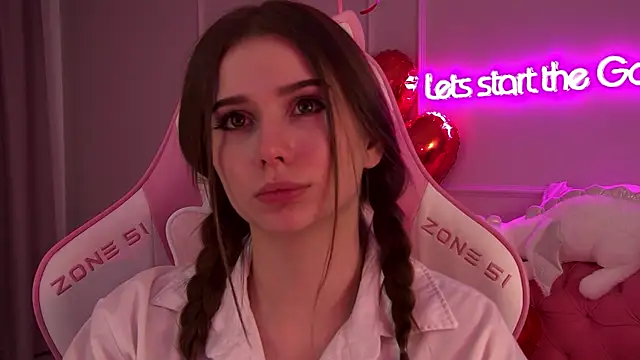 DianaVert online show from 02-12-25, 03:51