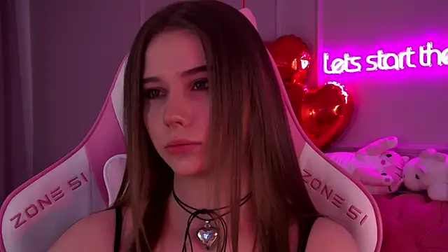 DianaVert online show from 02-13-25, 06:27