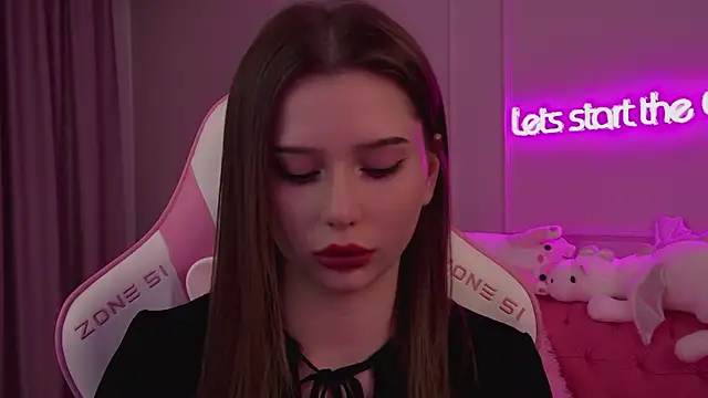 DianaVert online show from 03-18-25, 09:21