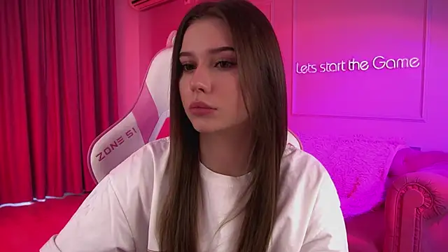 DianaVert online show from 04-25-26, 06:27