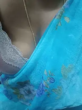 Snapshot of tamil_subha69 chatting on 06-16-26, 09:23 tamil subha69 online show from 06-16-26, 09:23