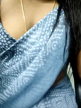 Snapshot of tamil_subha69 chatting on 06-27-26, 03:22 tamil subha69 online show from 06-27-26, 03:22