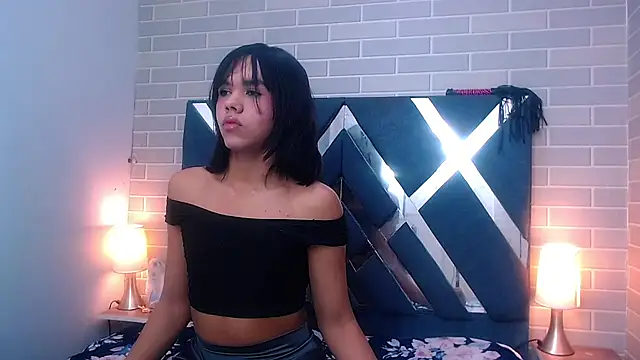 AndreaGil  online show from 02-23-25, 01:53