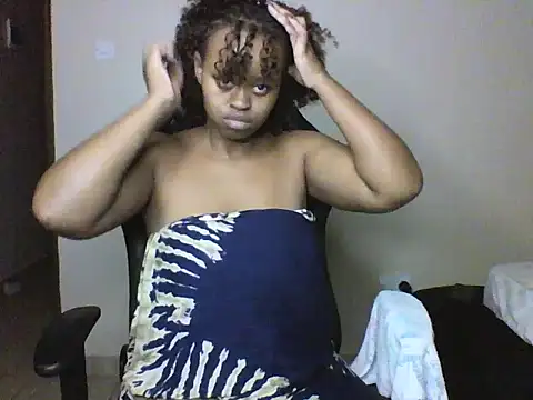 Snapshot of Candii_wet_ chatting on 11-07-25, 05:35 Candii wet online show from 11-07-25, 05:35