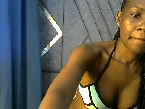 Snapshot of vannessa chatting on 11-16-25, 08:09 vannessa online show from 11-16-25, 08:09