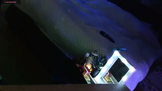 Snapshot of KatieDx chatting on 02-25-25, 06:53 KatieDx online show from 02-25-25, 06:53