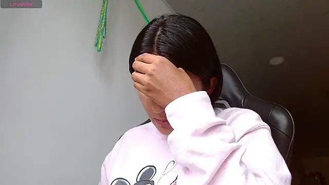 danna peterson1 online show from 10-29-25, 05:25