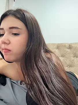 mia cooper 24 online show from 03-21-26, 08:19