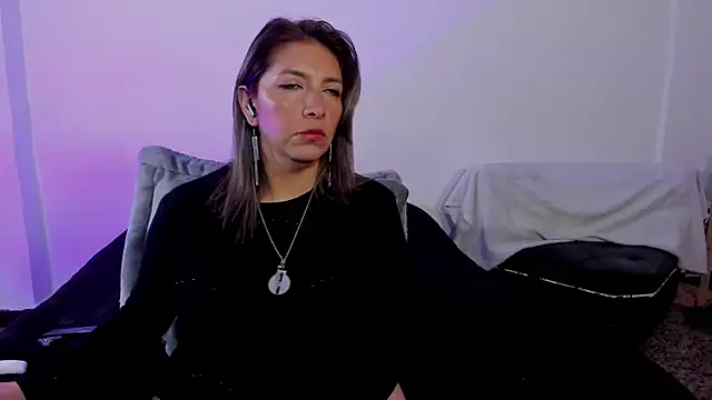 MichelleManson online show from 11-28-25, 10:07