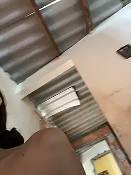 AlexaWarner online show from 12-14-25, 04:12