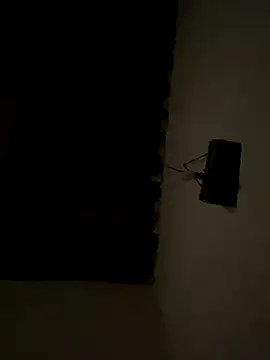 AlexaWarner online show from 12-15-25, 08:02