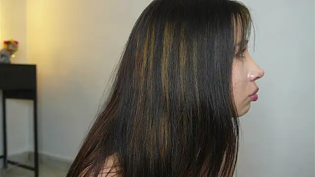 AlessiaVix online show from 03-14-25, 08:38