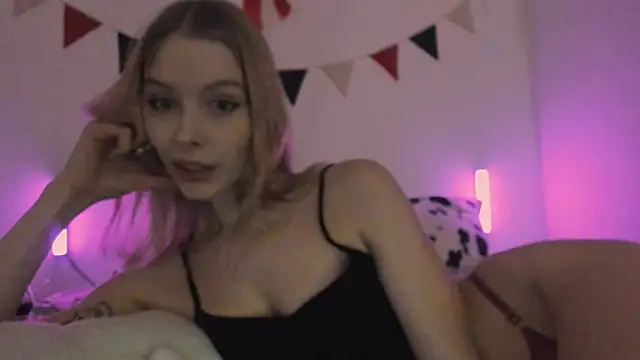 MiaDavis21 online show from 02-03-25, 05:35