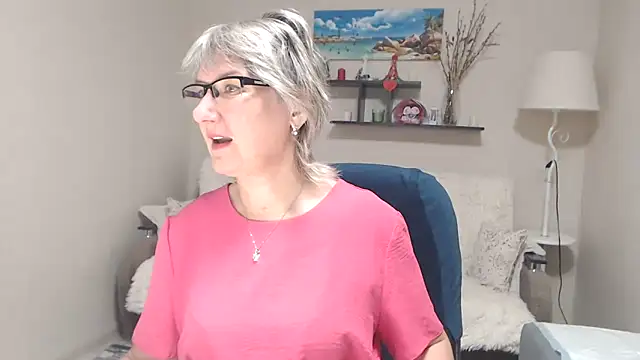 FleurMays online show from 11-24-25, 04:45