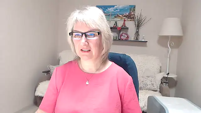 FleurMays online show from 04-19-26, 05:18