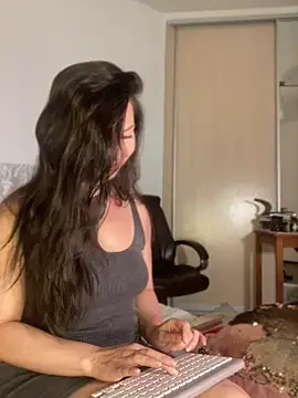 Goddess Squirt  online show from 07-07-26, 11:20