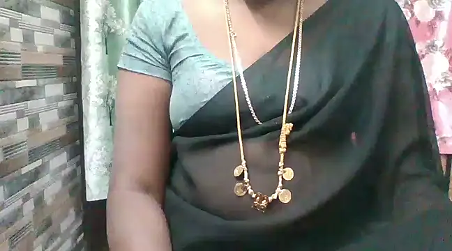 Snapshot of Hot_akshara chatting on 12-15-24, 11:42 Hot akshara online show from 12-15-24, 11:42